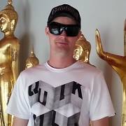 Aaron Glass Photo 46