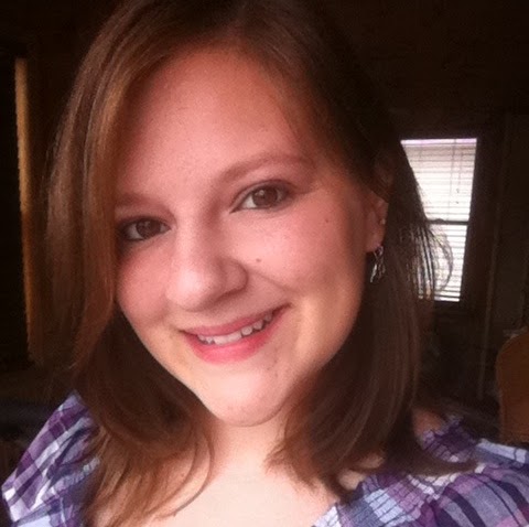 Lacey Lambert Photo 29