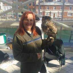 Rosie Oliver Photo 6
