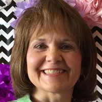 Lynne Alexander Photo 40