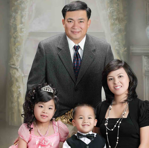 Hong Huynh Photo 37