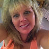 Debbie Larson Photo 36