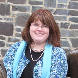 Angela Wiggins Photo 34