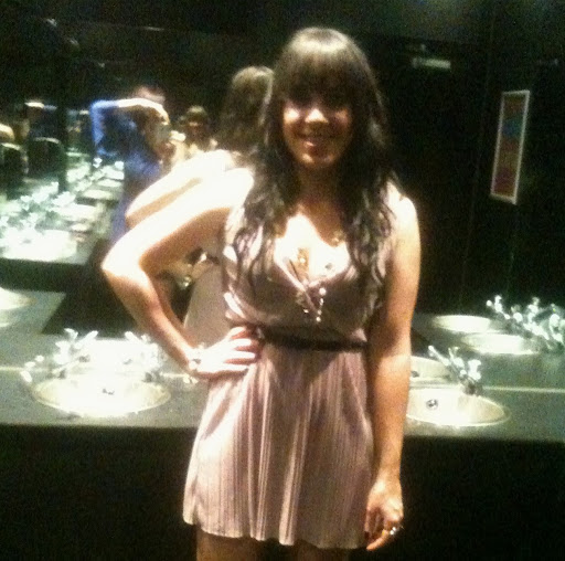 Bethany Williams Photo 34