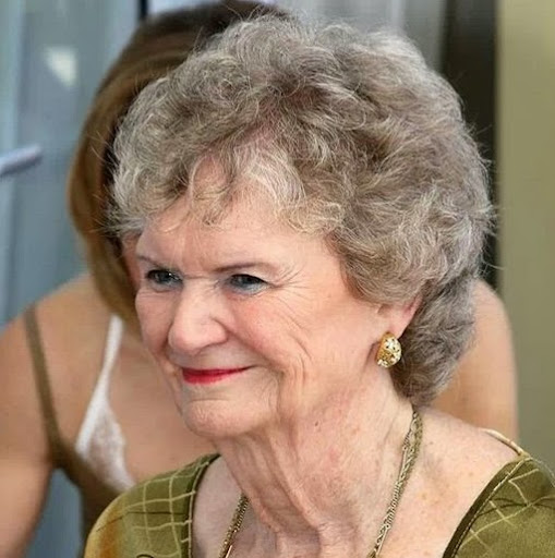 Sylvia Walker Photo 39