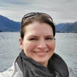 Sara Jennings Photo 22