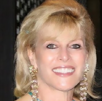 Sue Phillips Photo 30