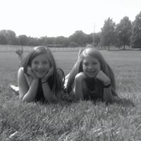 Caroline Grimm Photo 17