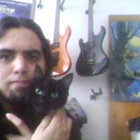 Frankie Saenz Photo 10