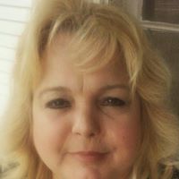 Lisa Worthington Photo 5