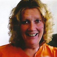 Pamela Bridges Photo 27