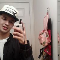 Heath Reynolds Photo 6