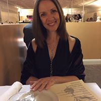 Anne Applegate Photo 3