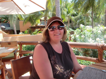 Shelley Taylor Photo 13