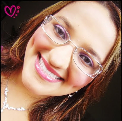 Stephanie Duarte Photo 8