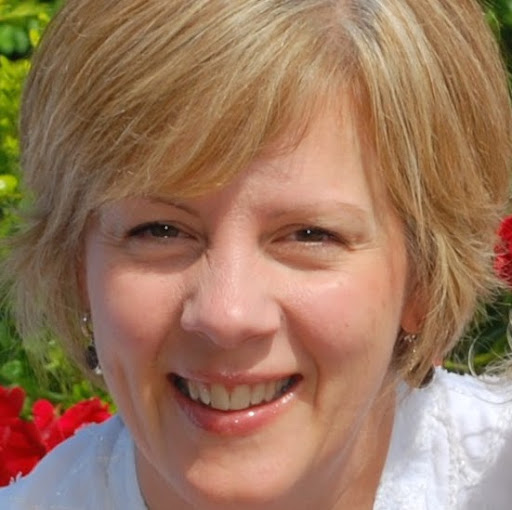 Lori Rich Photo 37
