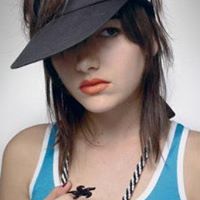 Natasha Riley Photo 19