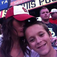 Nicole Hedges Photo 17