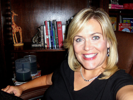 Deborah Meadows Photo 21