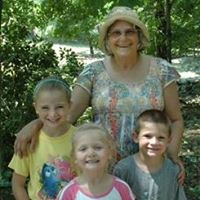 Judy Groves Photo 7