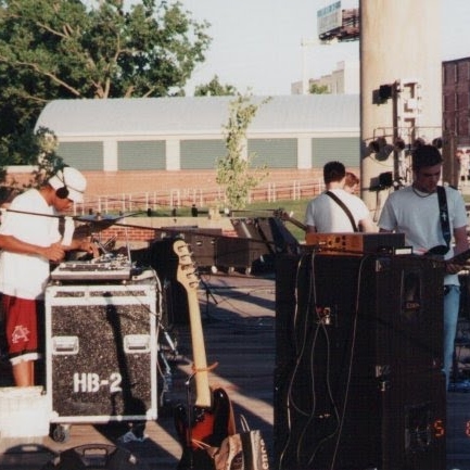 Johnny Lambert Photo 14
