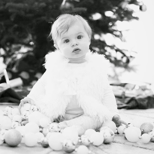 Rebecca Putman Photo 27