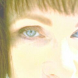 Rebecca Batchelor Photo 5