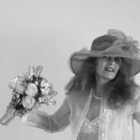 Robin Martin Photo 31