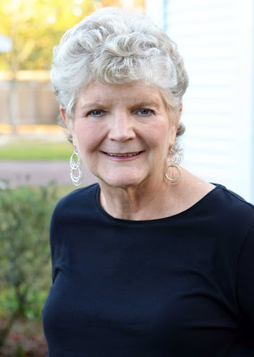 Donna Pitts Photo 10