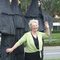 Loretta Busch Photo 5