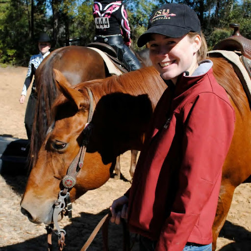 Elizabeth Ball Photo 16