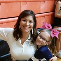 Jennifer Osborn Photo 30