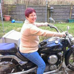 Christine Broadhurst Photo 13