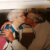 Annette Davidson Photo 22
