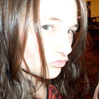 Carrie Davies Photo 25