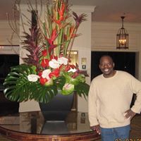 Raymond Carr Photo 37