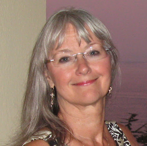 Brenda May Photo 29