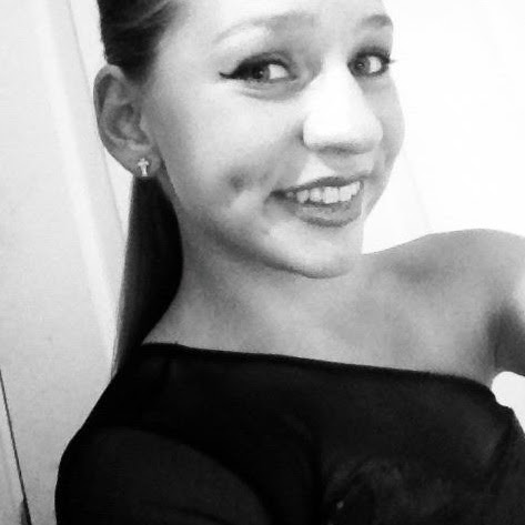 Catherine Farley Photo 22