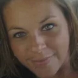 April Butler Photo 41