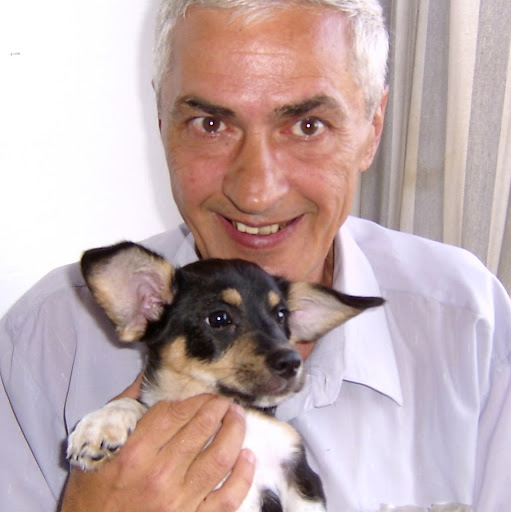 Dan Gabriel Photo 35