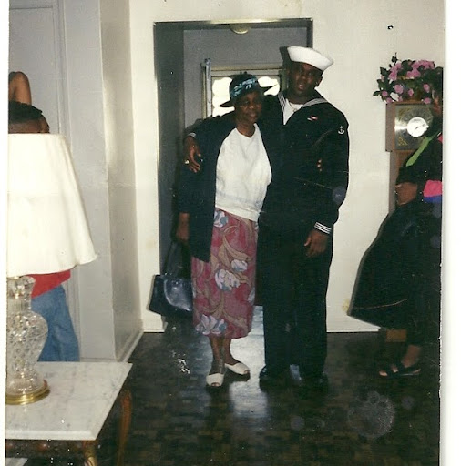 Timothy Gregory Photo 37