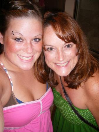 Lisa Robbins Photo 10
