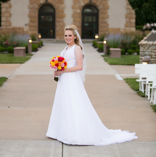 Stephanie Bradford Photo 18