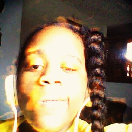 Ruth Rios Photo 39