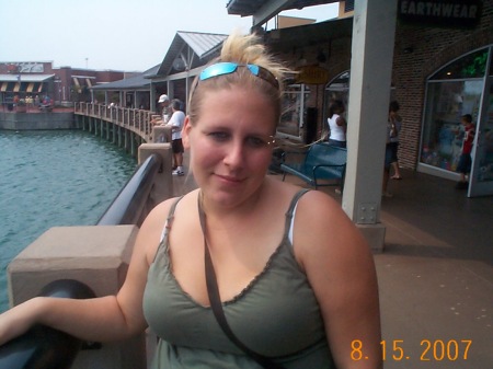Christina Wright Photo 18