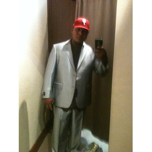 Edgar Garcia Photo 31