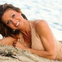 Jacqueline Weeks Photo 12