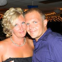 Angela Wiley Photo 30