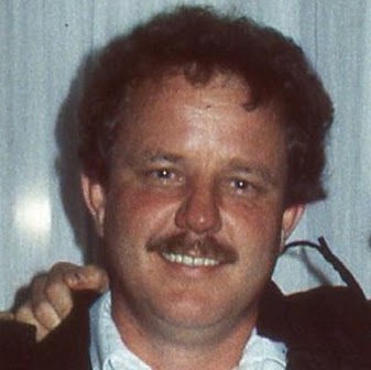 Fred Schneider Photo 35