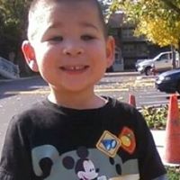 Joshua Tovar Photo 13